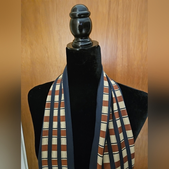 Vintage Long Skinny Versa Vera Scarf/bandana Cream & Red Plaid EUC - Picture 3 of 8